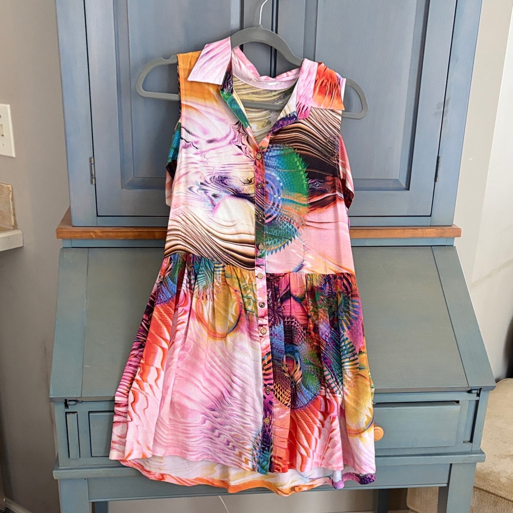 Women’s dress